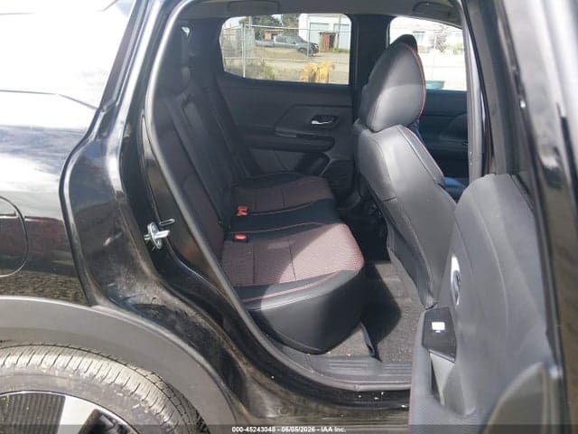 2025 NISSAN KICKS SR INTELLIGENT AWD 8
