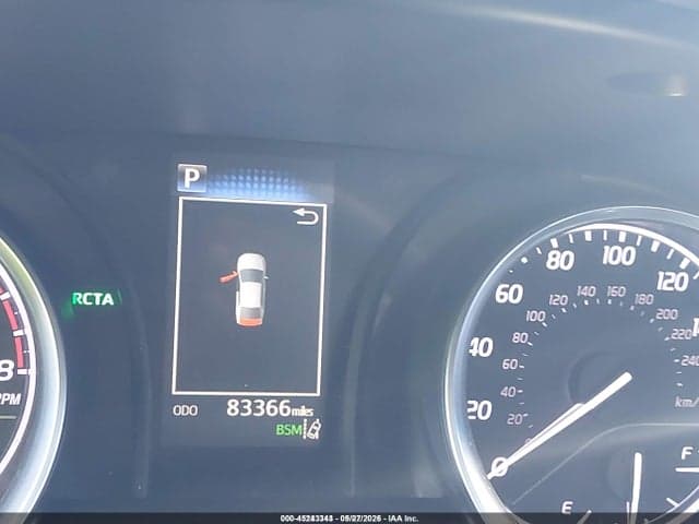 2018 TOYOTA CAMRY SE 16