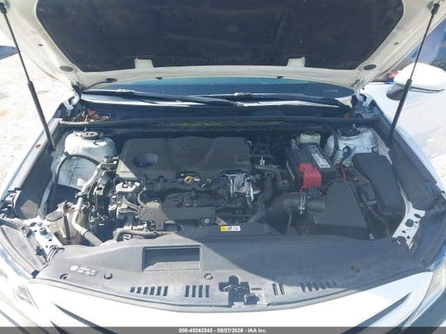 2018 TOYOTA CAMRY SE 10