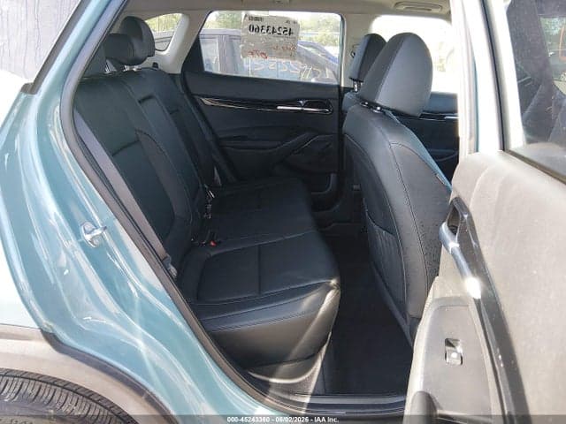 2025 KIA SELTOS EX 8