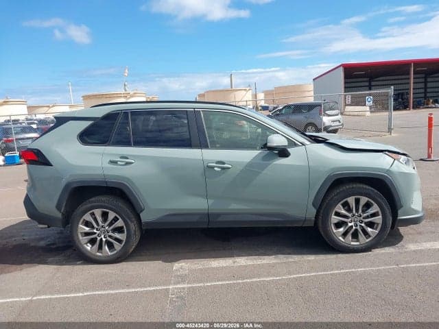 2019 TOYOTA RAV4 XLE PREMIUM 14