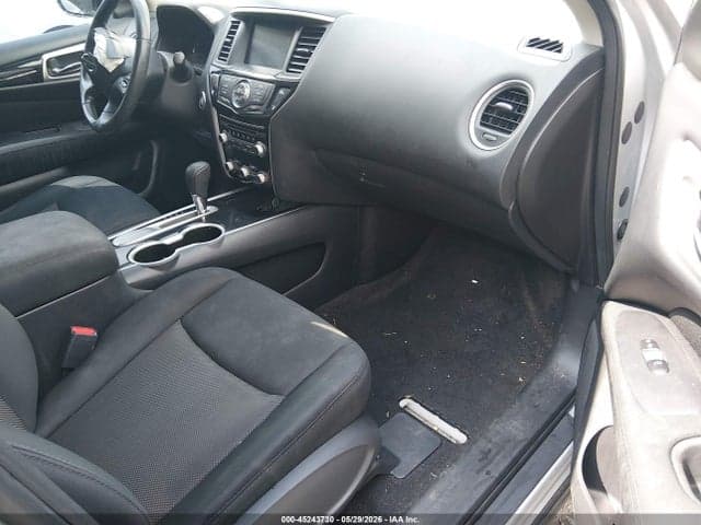 2017 NISSAN PATHFINDER SV 5