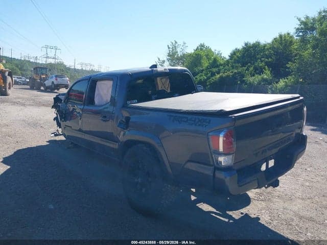2020 TOYOTA TACOMA TRD SPORT 3