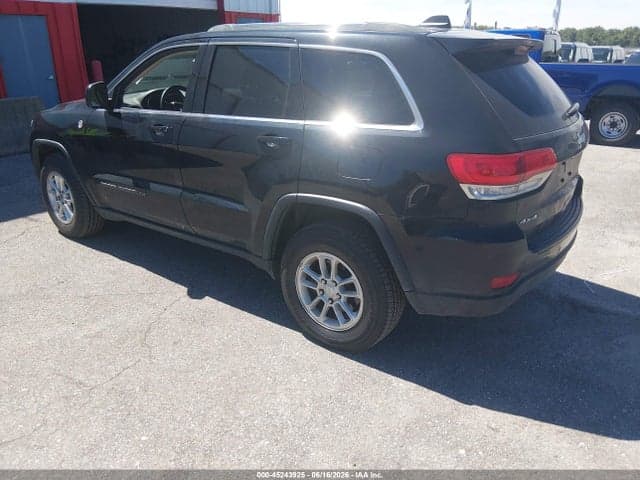 2019 JEEP GRAND CHEROKEE LAREDO E 4X4 3