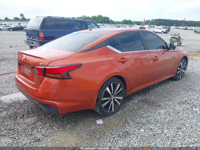 2019 NISSAN ALTIMA 2.5 SR 4