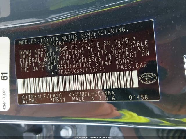 2025 TOYOTA CAMRY LE 9