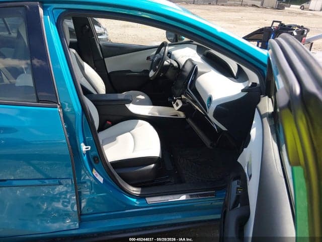 2018 TOYOTA PRIUS PRIME PREMIUM 5