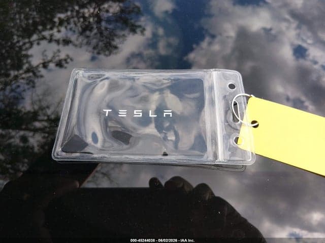 2019 TESLA MODEL 3 LONG RANGE/PERFORMANCE 10