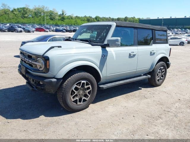 2022 FORD BRONCO OUTER BANKS 2