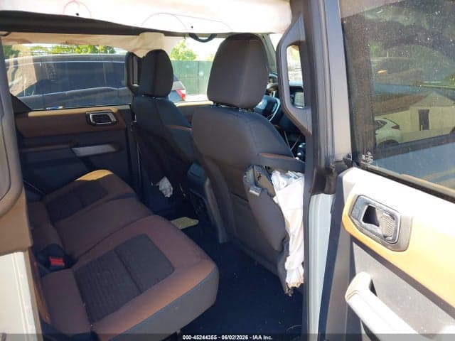 2022 FORD BRONCO OUTER BANKS 8