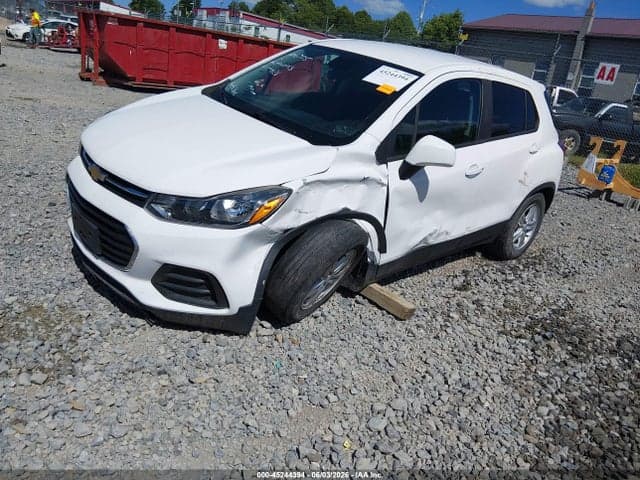 2020 CHEVROLET TRAX FWD LS 2