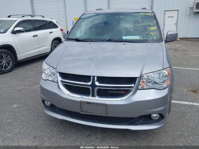 2017 DODGE GRAND CARAVAN SXT 6