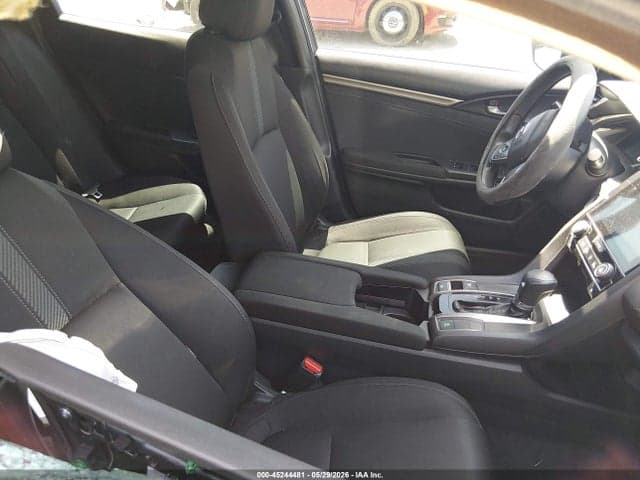 2018 HONDA CIVIC EX 5