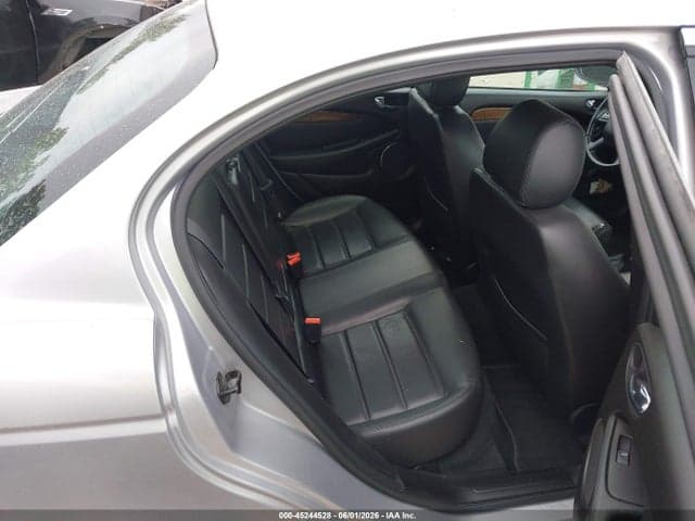 2005 JAGUAR X-TYPE 3.0 8