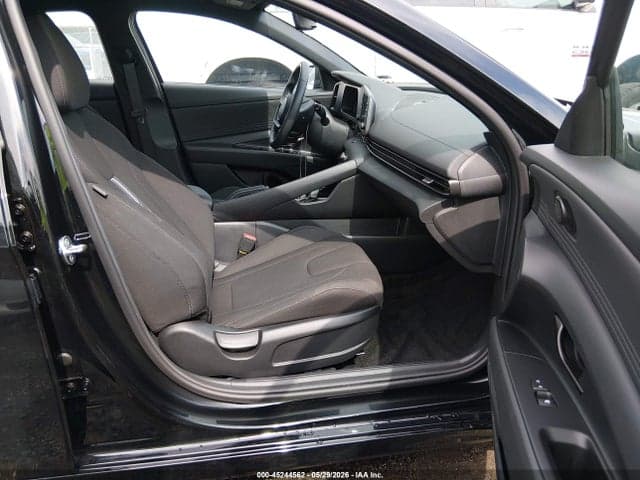 2026 HYUNDAI ELANTRA SEL SPORT 5