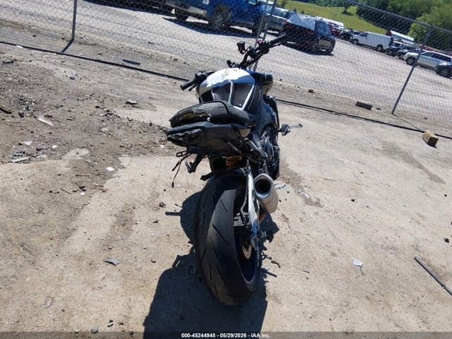 2025 YAMAHA MTN1000 D 6