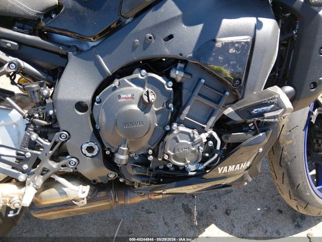 2025 YAMAHA MTN1000 D 8