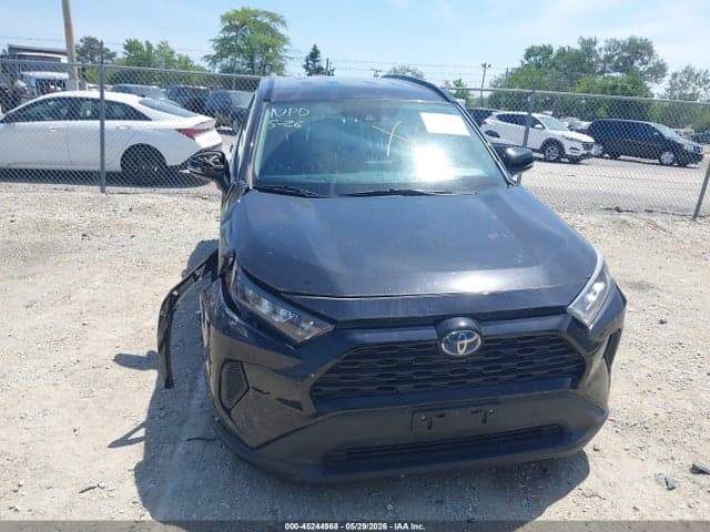 2020 TOYOTA RAV4 HYBRID LE 12
