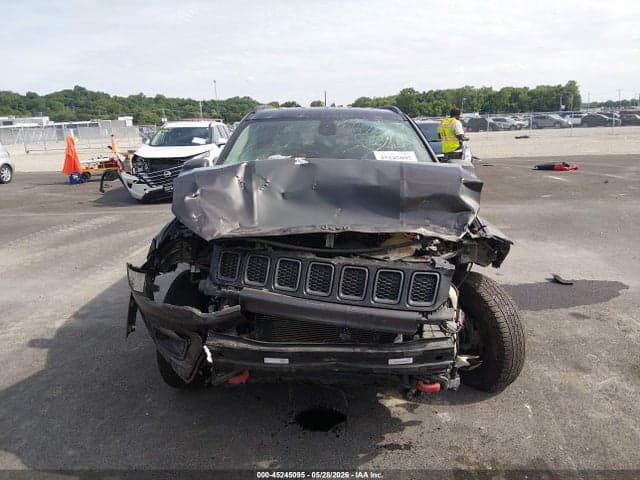 2020 JEEP COMPASS TRAILHAWK 4X4 6