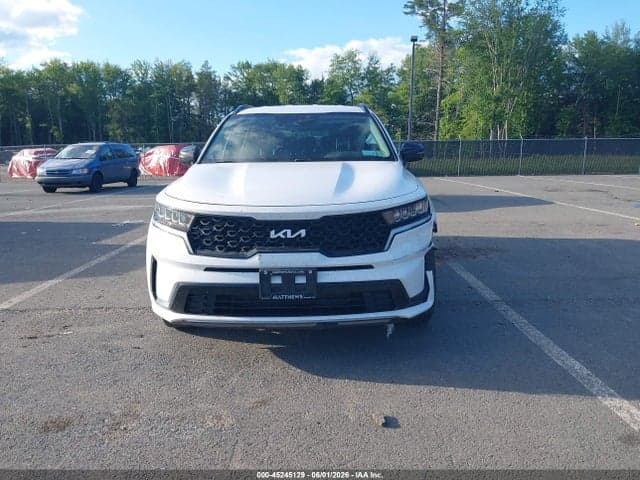 2022 KIA SORENTO S 12