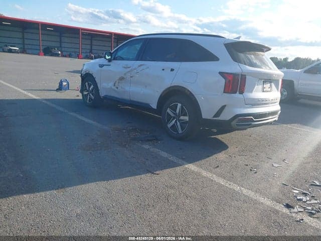 2022 KIA SORENTO S 3