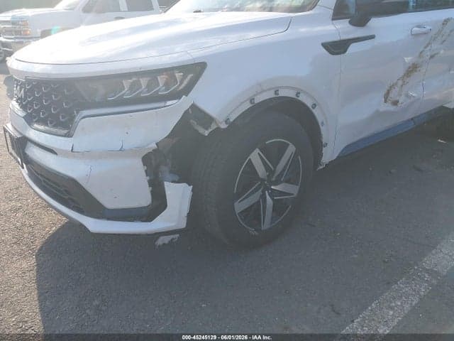 2022 KIA SORENTO S 6