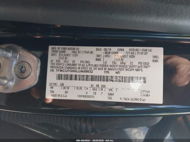 2020 FORD ESCAPE SE 9