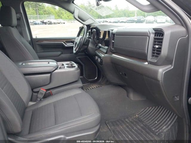 2023 CHEVROLET SILVERADO 1500 5