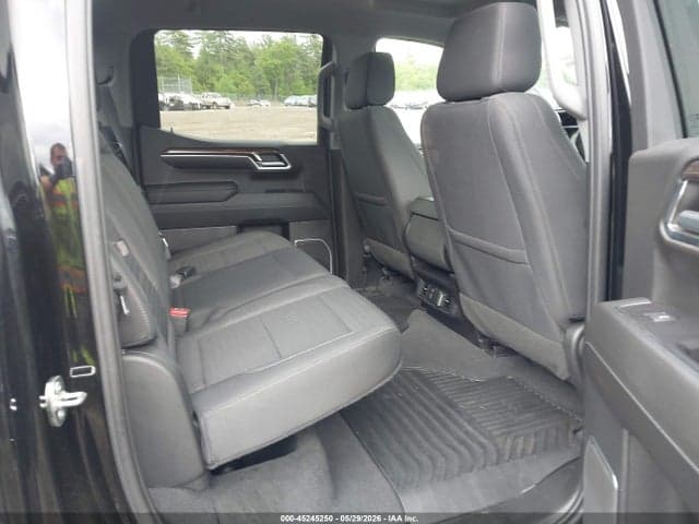 2023 CHEVROLET SILVERADO 1500 8