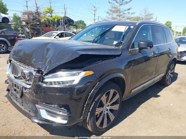 2021 VOLVO XC90 T6 6