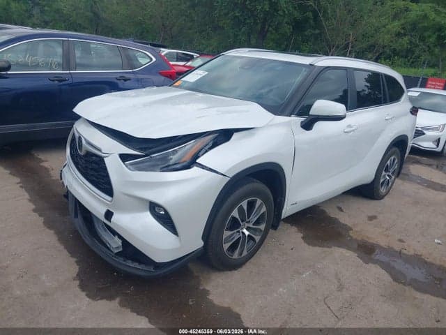 2025 TOYOTA HIGHLANDER HYBRID XLE 2