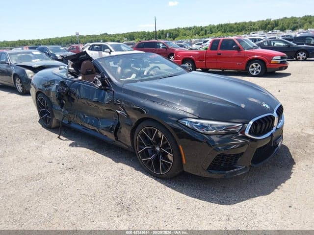 2020 BMW M8