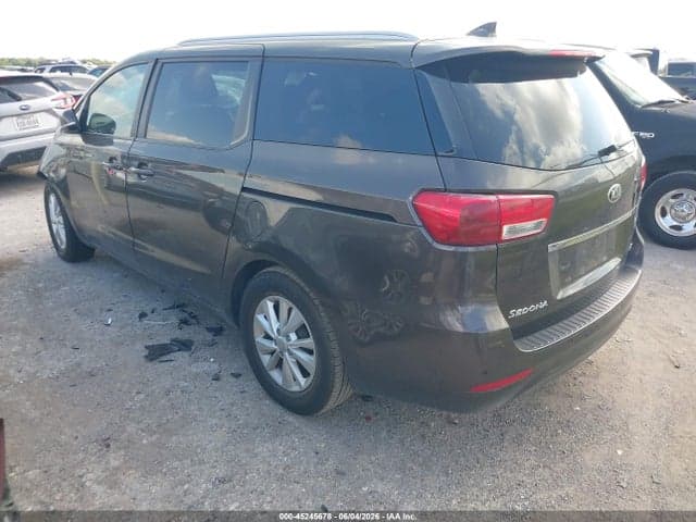 2017 KIA SEDONA LX 3
