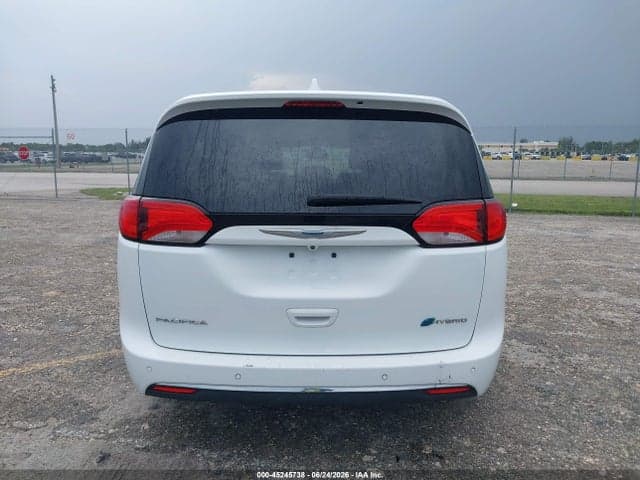 2018 CHRYSLER PACIFICA HYBRID TOURING PLUS 19