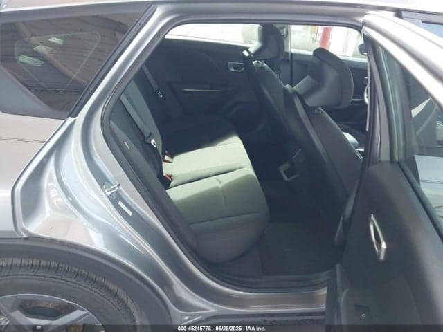2026 KIA K4 LXS 8