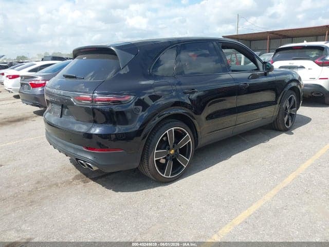 2019 PORSCHE CAYENNE S 4