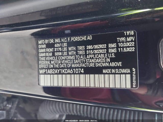 2019 PORSCHE CAYENNE S 9
