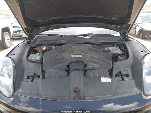 2019 PORSCHE CAYENNE S 10