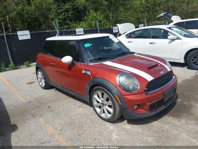 2011 MINI COOPER S