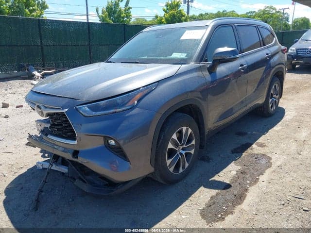 2021 TOYOTA HIGHLANDER XLE 6