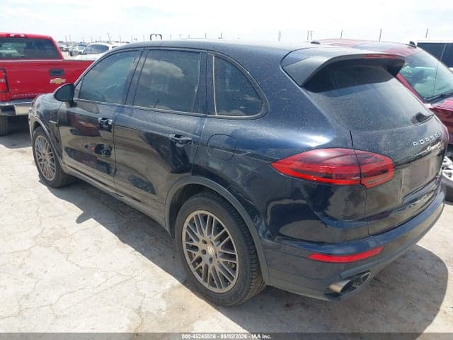2016 PORSCHE CAYENNE E-HYBRID 3