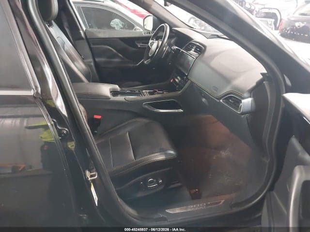2020 JAGUAR F-PACE 300 5