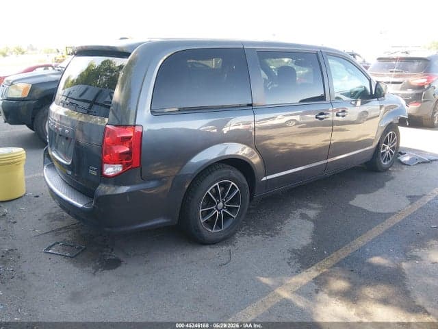 2019 DODGE GRAND CARAVAN GT 4