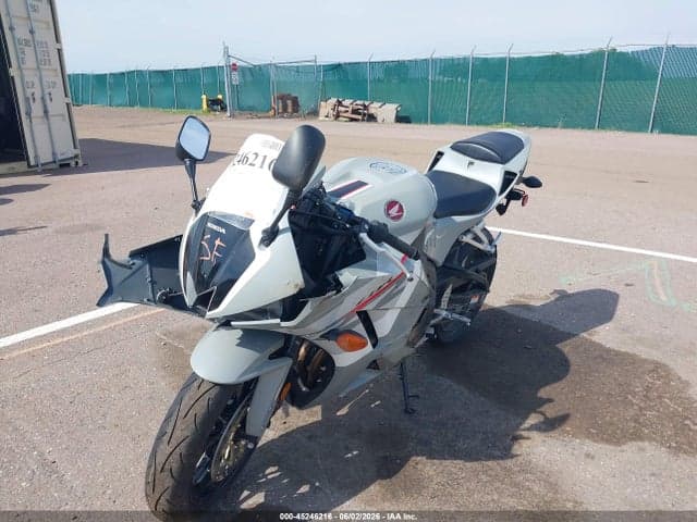 2026 HONDA CBR600 RA 2