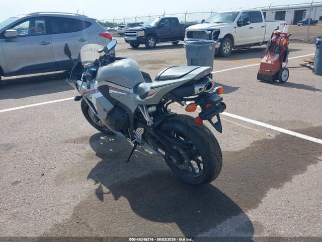 2026 HONDA CBR600 RA 3