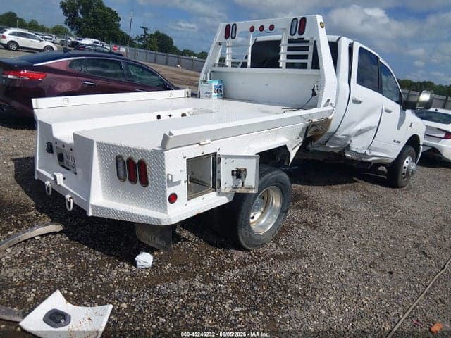 2024 RAM 3500 BIG HORN 4X4 8' BOX 4