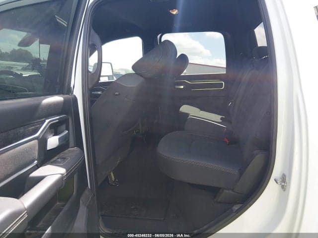 2024 RAM 3500 BIG HORN 4X4 8' BOX 7