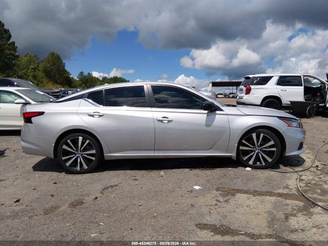 2022 NISSAN ALTIMA SR FWD 13