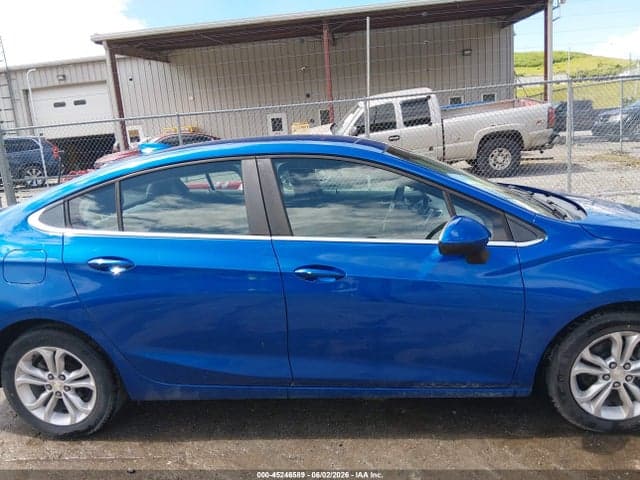 2019 CHEVROLET CRUZE LT 13