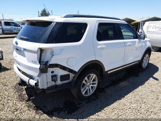 2019 FORD EXPLORER XLT 4